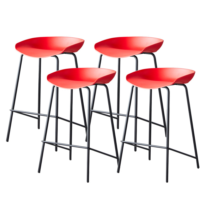 Contemporary Low Back Armless Bar Stool Plastic Bar Stool with Metal Legs