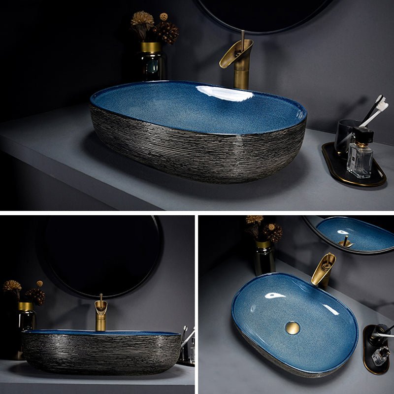 Modern Bathroom Sink Vitreous China Hand Painted Oval Vessel Lavatory Sink