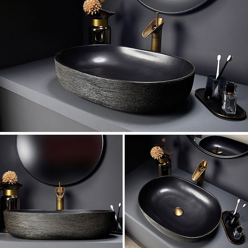 Modern Bathroom Sink Vitreous China Hand Painted Oval Vessel Lavatory Sink