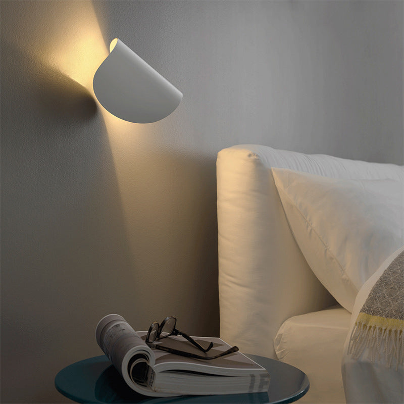 Modern Simple Metal Wall Light Arc Shape Rotatable Wall Lamp for Living Room