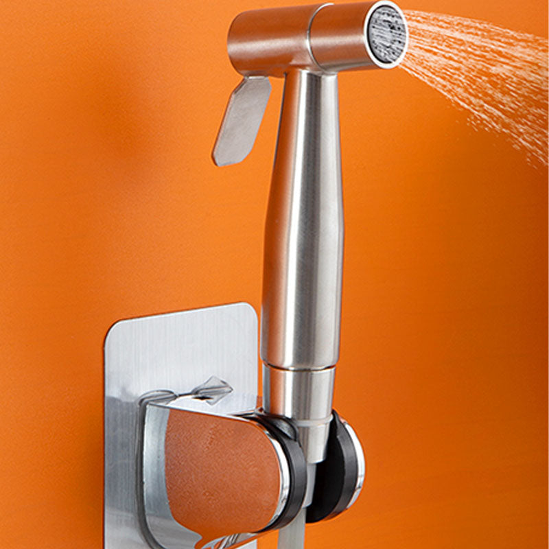 Siphon Jet Flush Toilet Modern One-Piece Toilet with Slow Close Seat