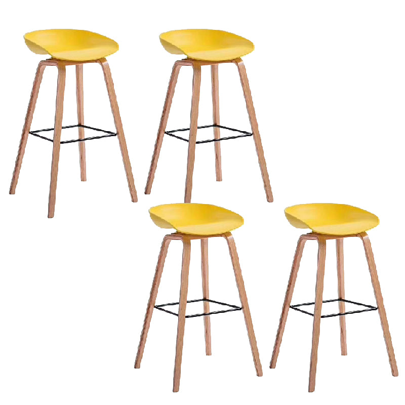 Scandinavian Plastic Counter Stool Low Back Armless Bar Stool with Footrest