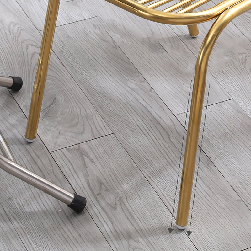 Basic Four Legs Lounge Chair Arms Included Solid Color Chair