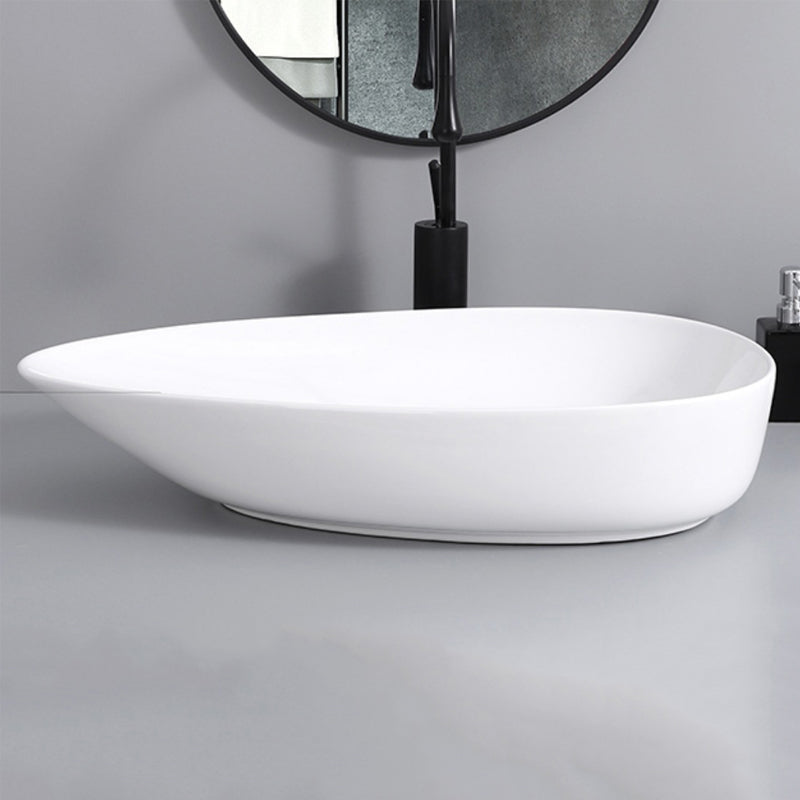 Contemporary Bathroom Sink with Single Faucet Hole Solid Color Oval-Shape Vessel Sink