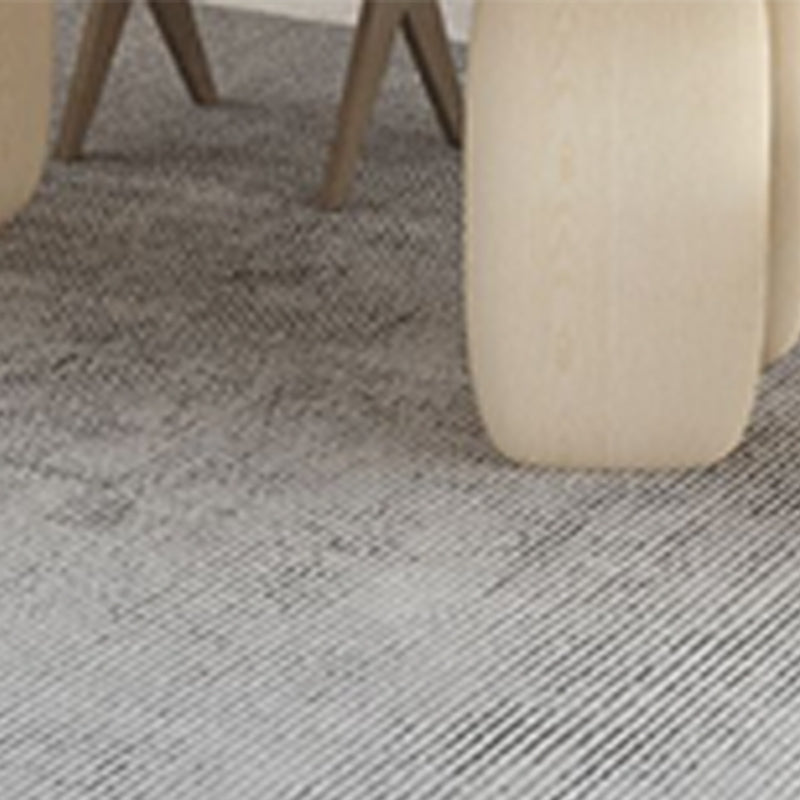 3 Legs Dining Table Modern Style Pine Wood Table for Kitchen