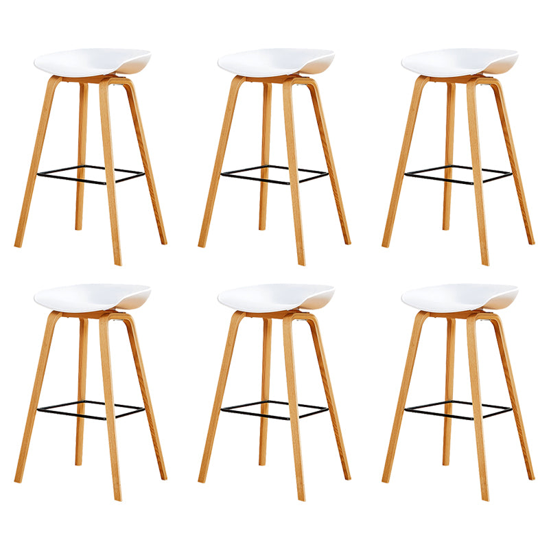 Nordic Backrest Armless Counter High Stool Plastic Cafe Bar Chair with Wooden Base