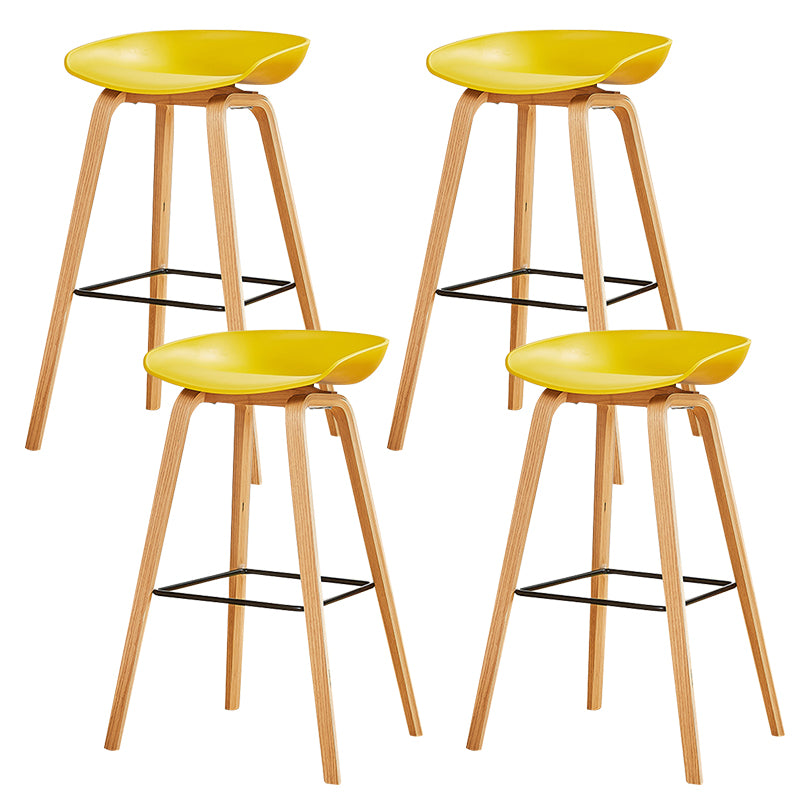 Nordic Backrest Armless Counter High Stool Plastic Cafe Bar Chair with Wooden Base