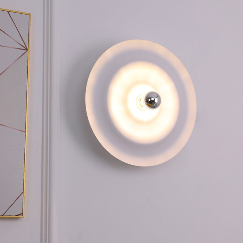 Modern Wall Sconce Ripple Shape Wall Light with Metal Shade for Bedroom