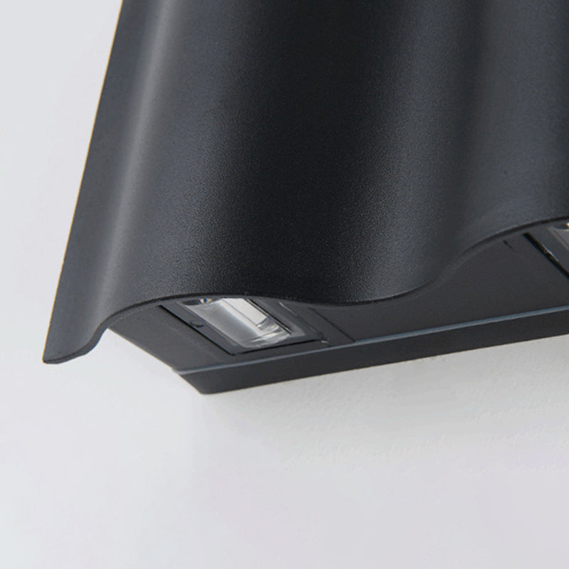 Modern Style Wave Shape Wall Sconce Metal Sconces in Black for Outdoor