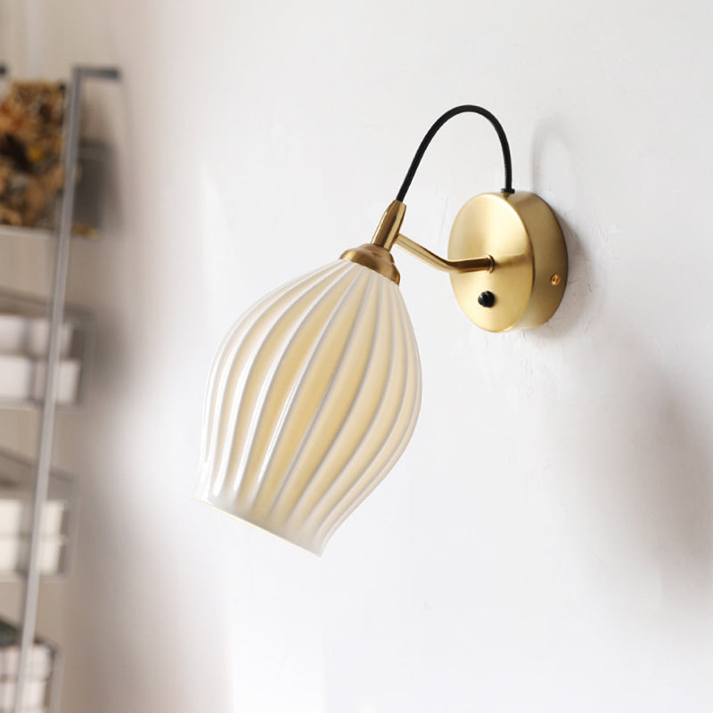 Industrial Wall Sconce Flower Shape Wall Light with Glass Shade for Living Room