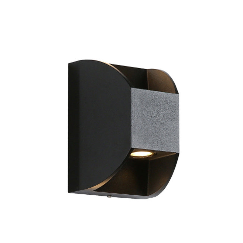 Polygon Shape Wall Light Modern Style Metal 2 Lights Sconce in Black
