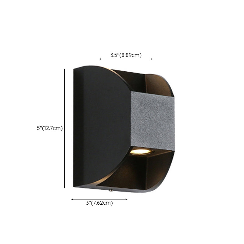 Polygon Shape Wall Light Modern Style Metal 2 Lights Sconce in Black