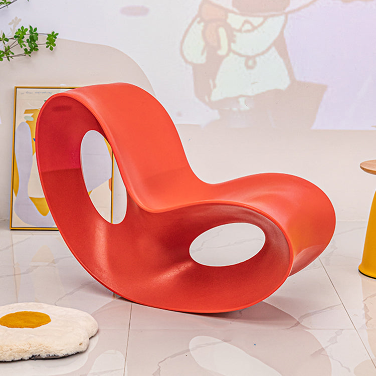 Modern Recycled Plastic Rocker Chair Stain Resistant Rocking Chair for Living Room
