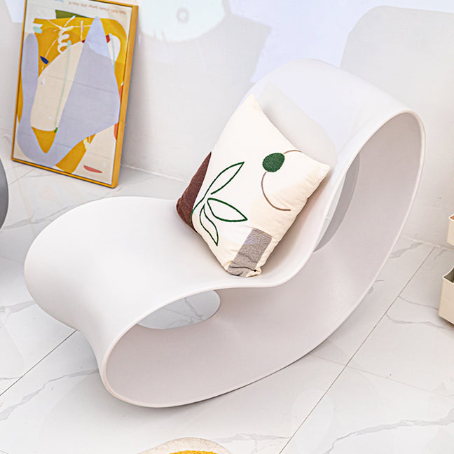 Modern Recycled Plastic Rocker Chair Stain Resistant Rocking Chair for Living Room