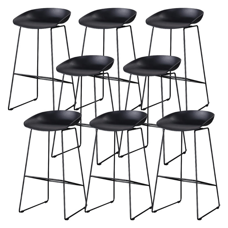 Scandinavian Style Barstool Plastic Low Back Bar Stool with Footrest