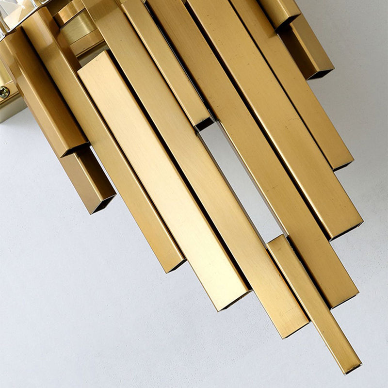 2 Light Metal and Crystal Wall Sconce Brass and Clear Wall Mounted Fixture