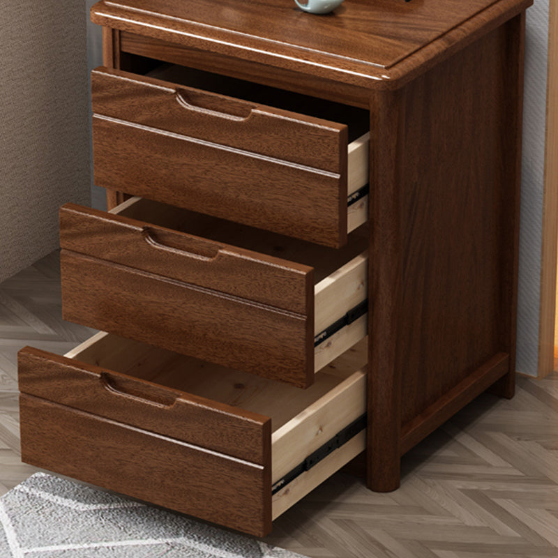 15.6-inch Traditional Storage Chest Solid Wood Storage Chest Dresser