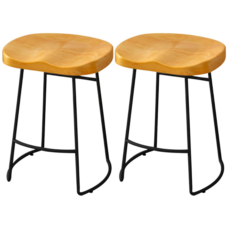 Modern Armless Backless Counter Stool Pine Wood Bar Stool with Pedal for Cafe