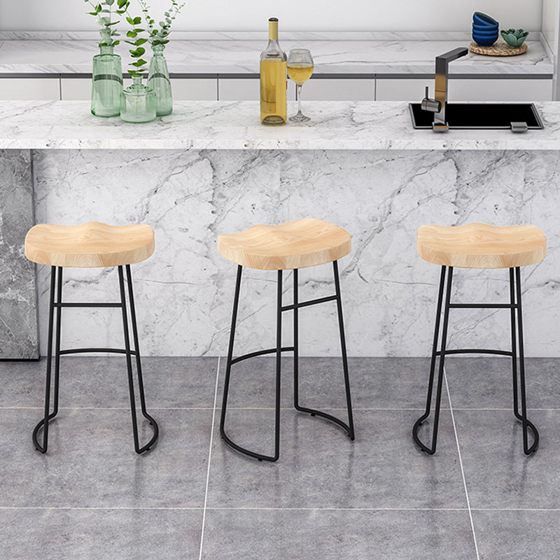 Modern Armless Backless Counter Stool Pine Wood Bar Stool with Pedal for Cafe