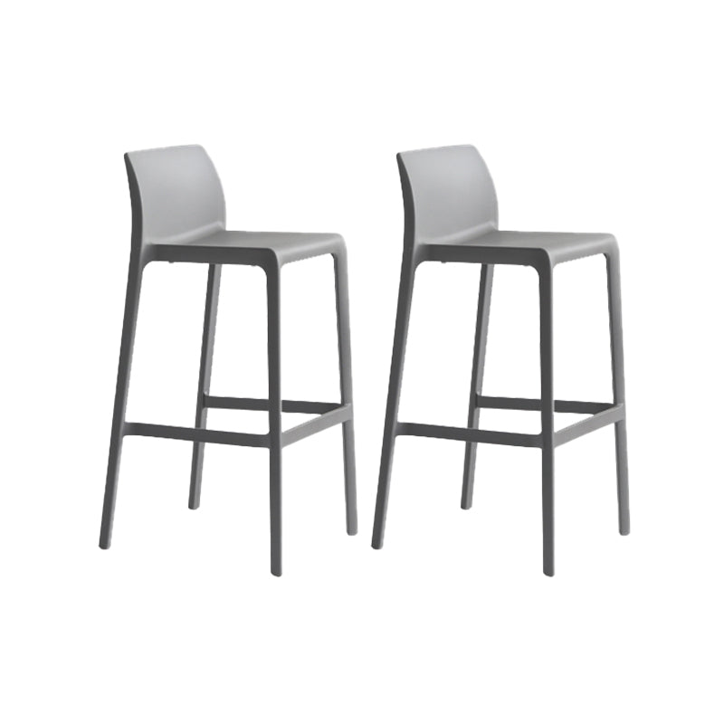 Industrial Stackable Indoor Bar Stool Plastic Armless Bar Height Stool
