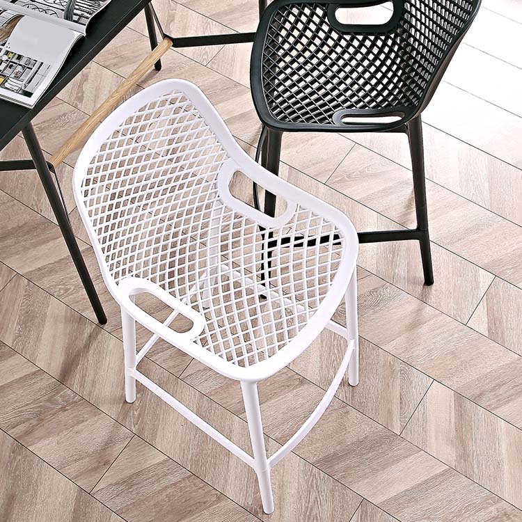 Pp Plastic Bar Height Stool Indoor Industrial Armless Bar Stool with Footrest
