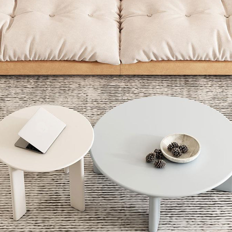 Scandinavian Solid Wood Cocktail Table Round 4 Legs Coffee Table Set