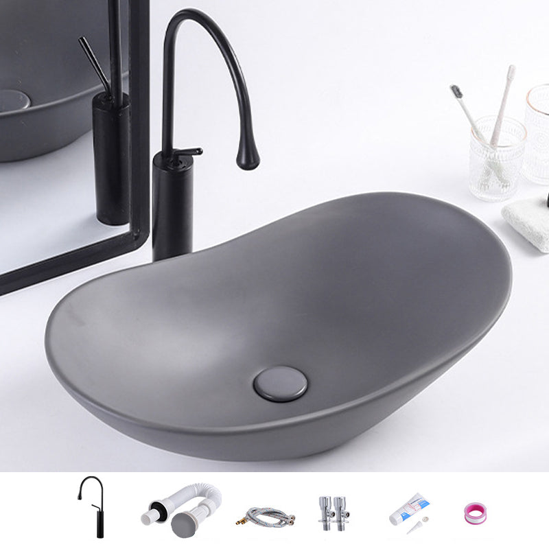 Modern Bathroom Sink Oval Bathroom Sink Overflow with Basin and Faucet
