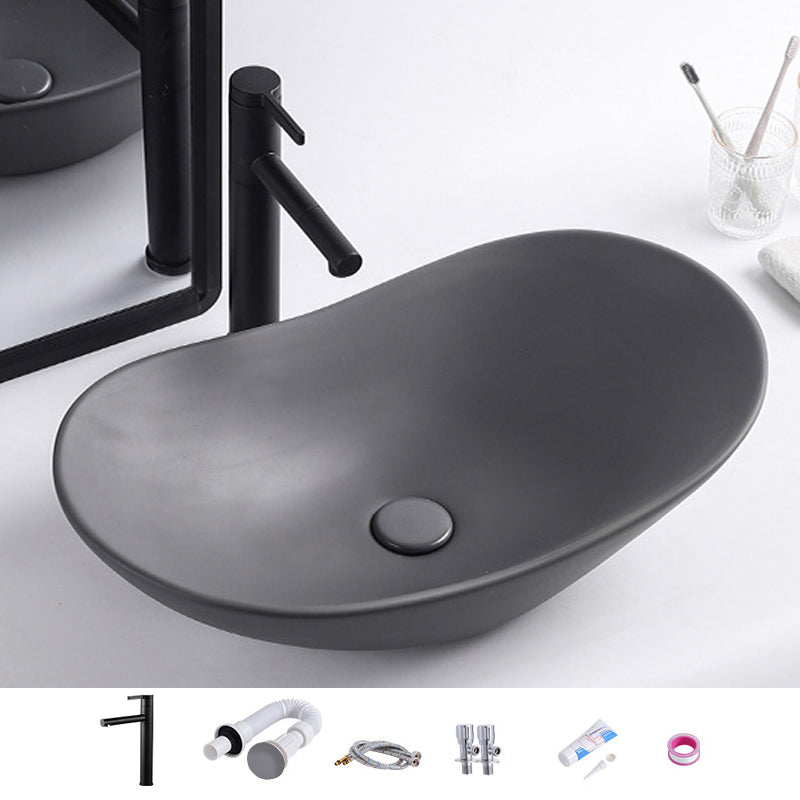 Modern Bathroom Sink Oval Bathroom Sink Overflow with Basin and Faucet