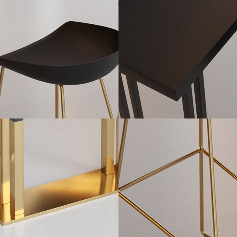 Industrial 1/2/3/5 Pieces Bar Table Set Rectangle Wood Bar Table with Metal Stools