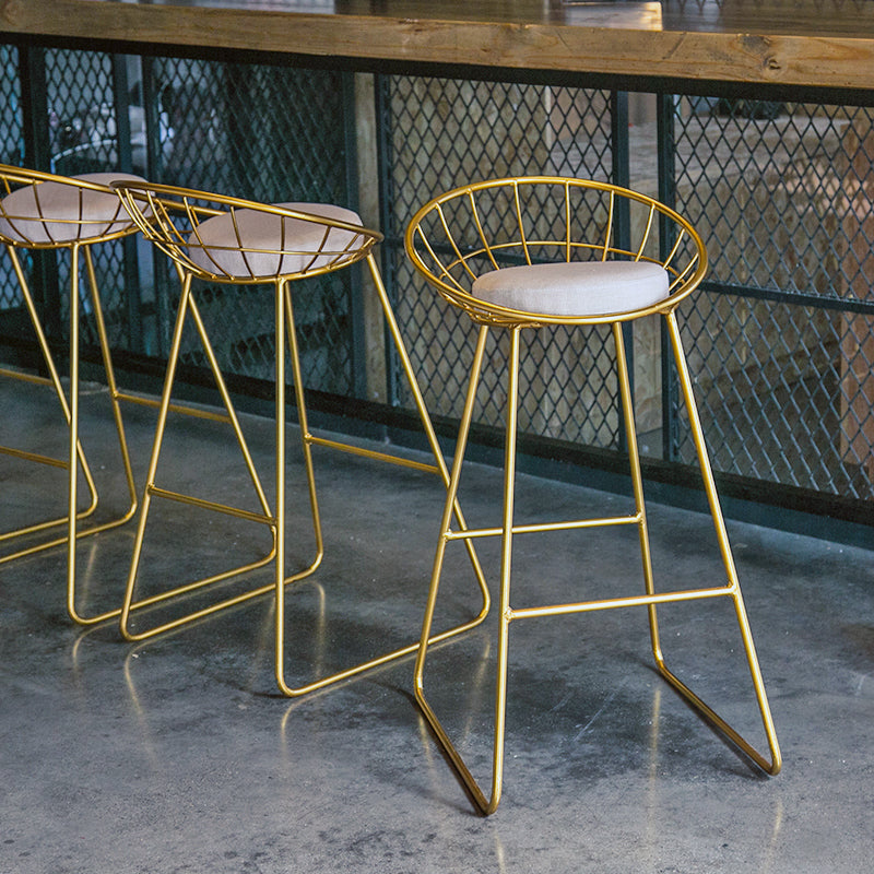 Industrial Bar Table Set 1/6 Pieces Wooden Bar Table and Footrest Bar Stool