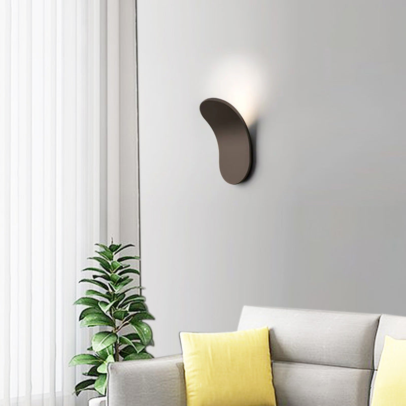 Modern LED Wall Sconce Geometric Shape Wall Light with Metal Shade for Living Room