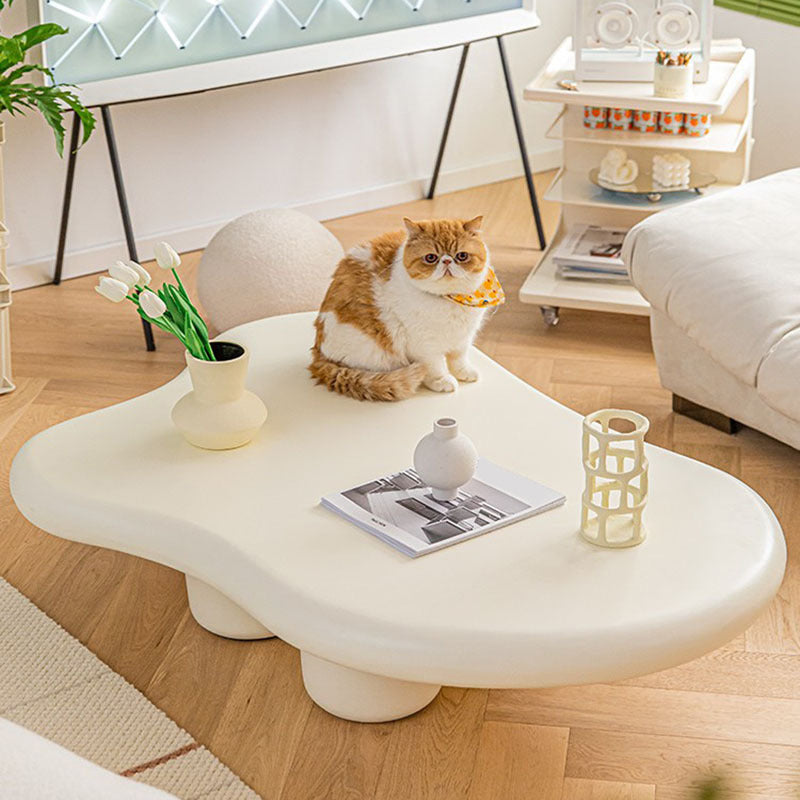 Scandinavian Free Form Coffee Table with 4 Wooden Legs 1 Piece