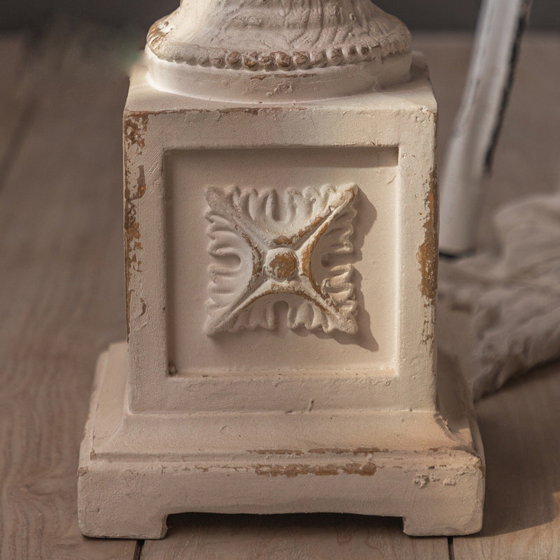 Pedestal Distressed Round Sofa Side Accent Table Rustic Side End Table in White