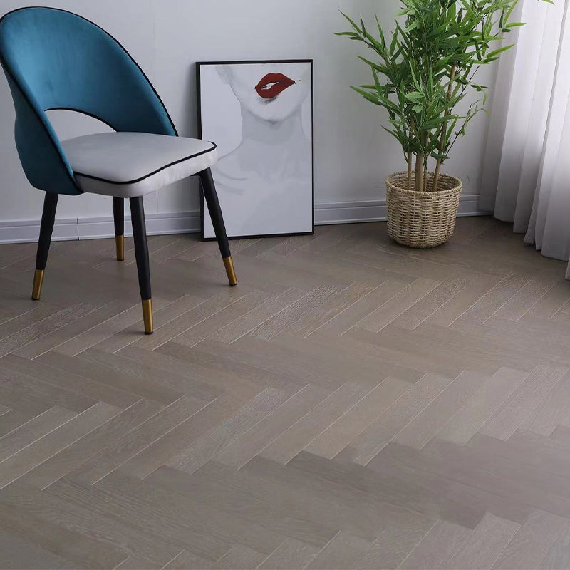 Contemporary Laminate Flooring Solid Wood Laminate Flooring with Light and Dark Color