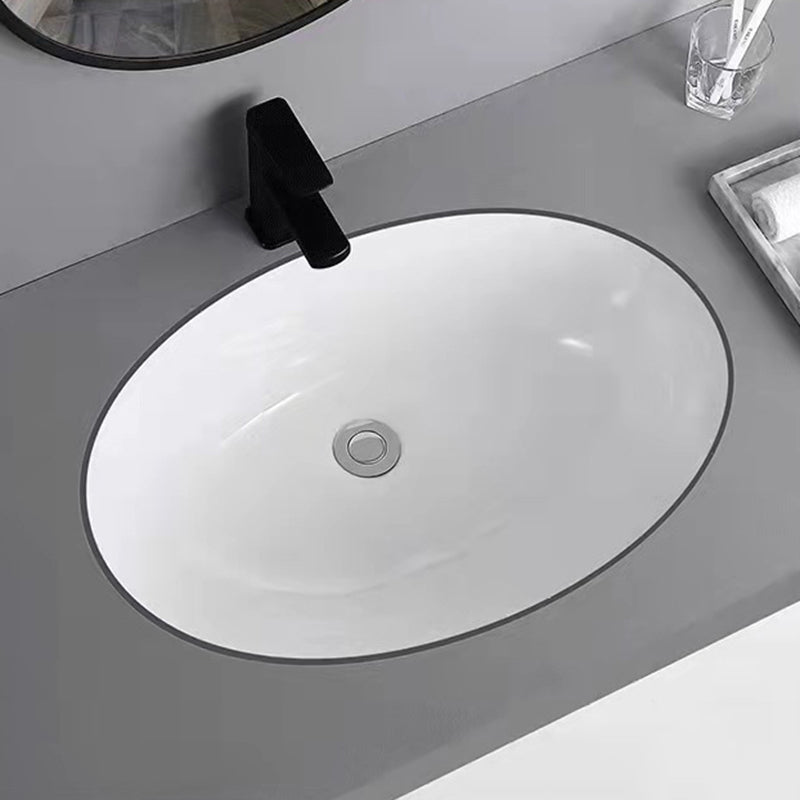 Modern Undermount Bathroom Sink Oval Shape Porcelain with Pop-Up Drain Basin Sink