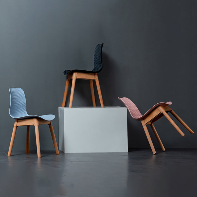 Nordic Style Plastic Chairs Armless Side Chairs with Wooden Legs for Kitchen