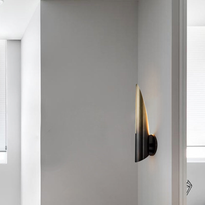 Gold Modern Wall Sconce Geometric Shape Wall Light with Metal Shade for Living Room