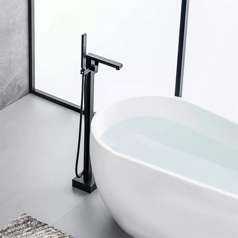 Floor Mounted Metal Freestanding Tub Filler Swivel Freestanding Faucet with Hose