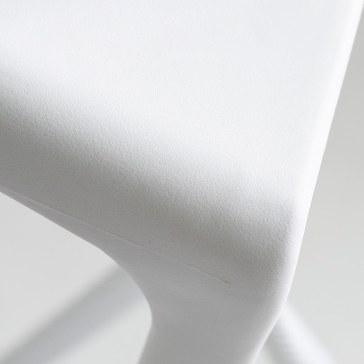 Industrial Plastic Bar Stool Indoor Stackable Bar Height Stool