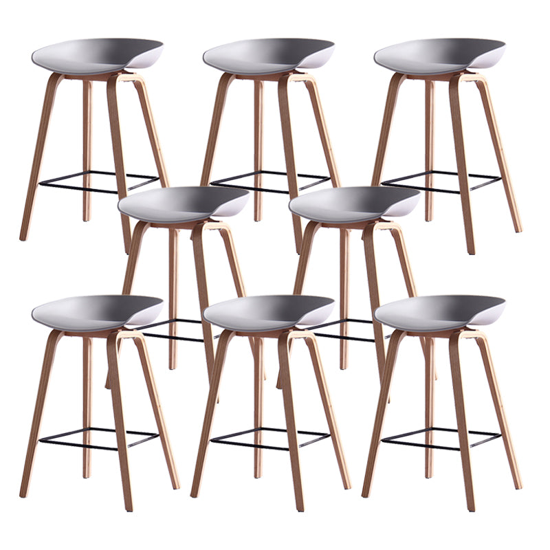 Scandinavian Solid Wood Legs Bar Stool Plastic Armless Bar Stool