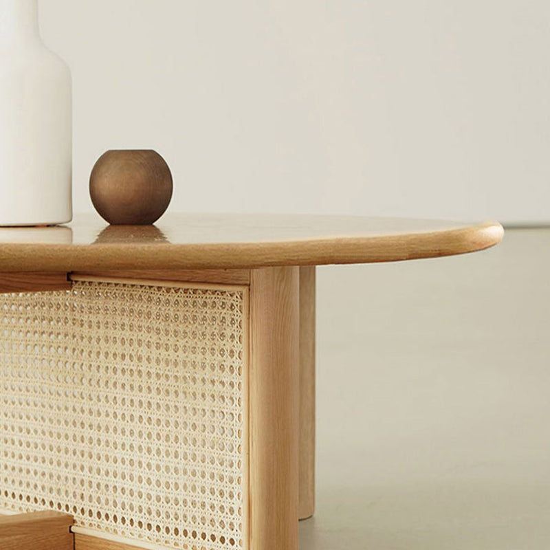 Scandinavian Round Coffee Table with Cross Legs in Pine Wood