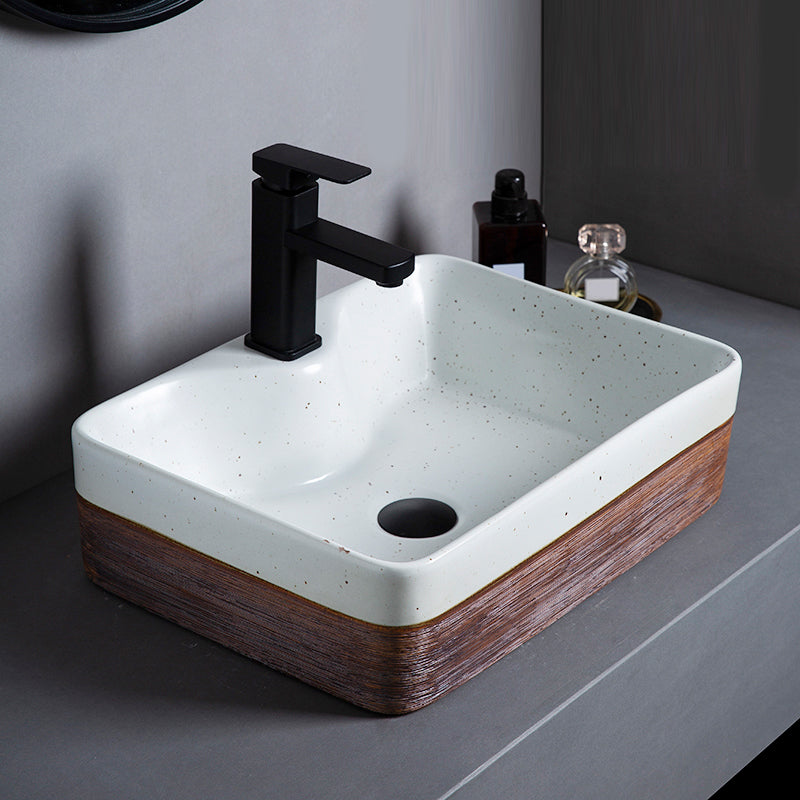 Traditional Bathroom Sink Porcelain Round Vessel with Pop-Up Drain