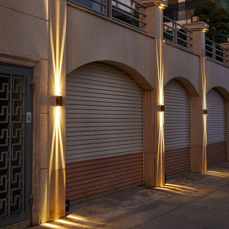 Contemporary Rectangular Wall Sconce Metal 2 Lights Wall Light in Black