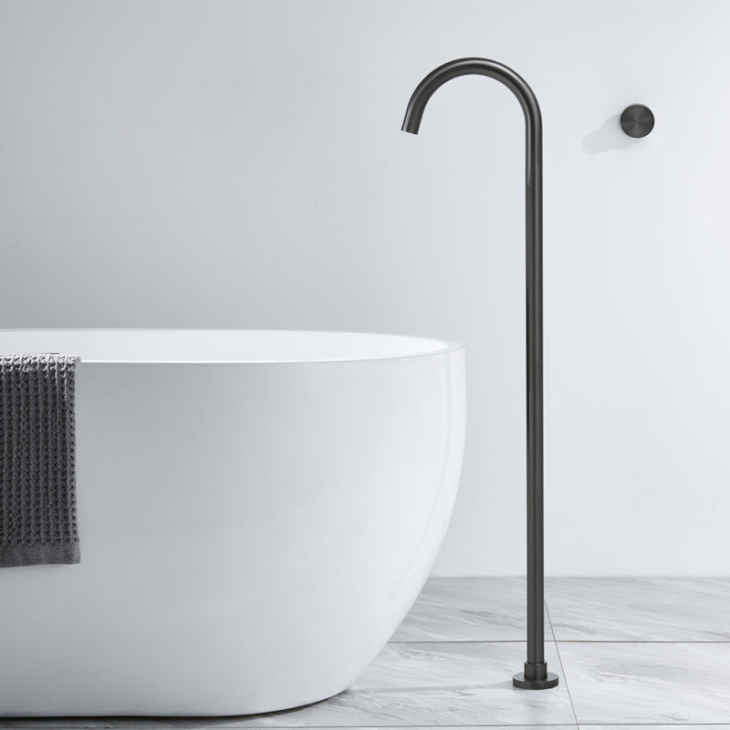 Floor Mounted Metal Freestanding Tub Filler Swivel Freestanding Faucet