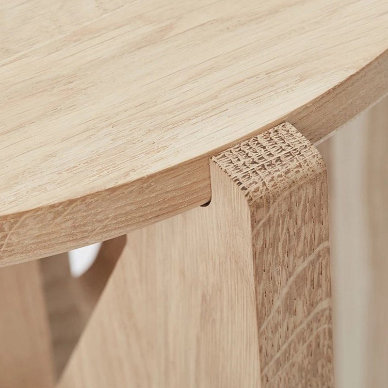 Solid Wood Coffee Table Contemporary Round Coffee or End Table in Black and Natural