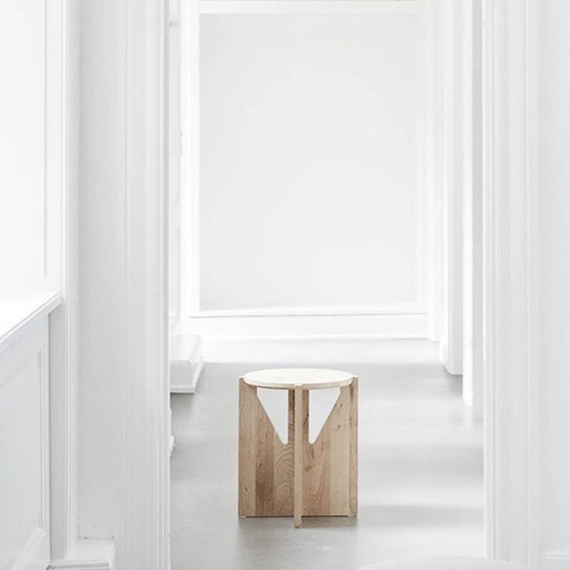 Solid Wood Coffee Table Contemporary Round Coffee or End Table in Black and Natural