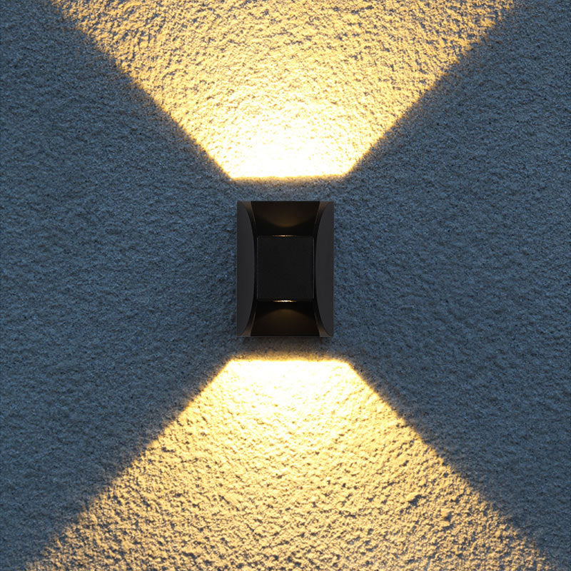 Geometric Shape Wall Lamp Modern Style Metal 2 Lights Wall Light in Black