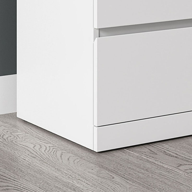 Contemporary Storage Chest Bedroom Engineered Wood Chest with Drawers