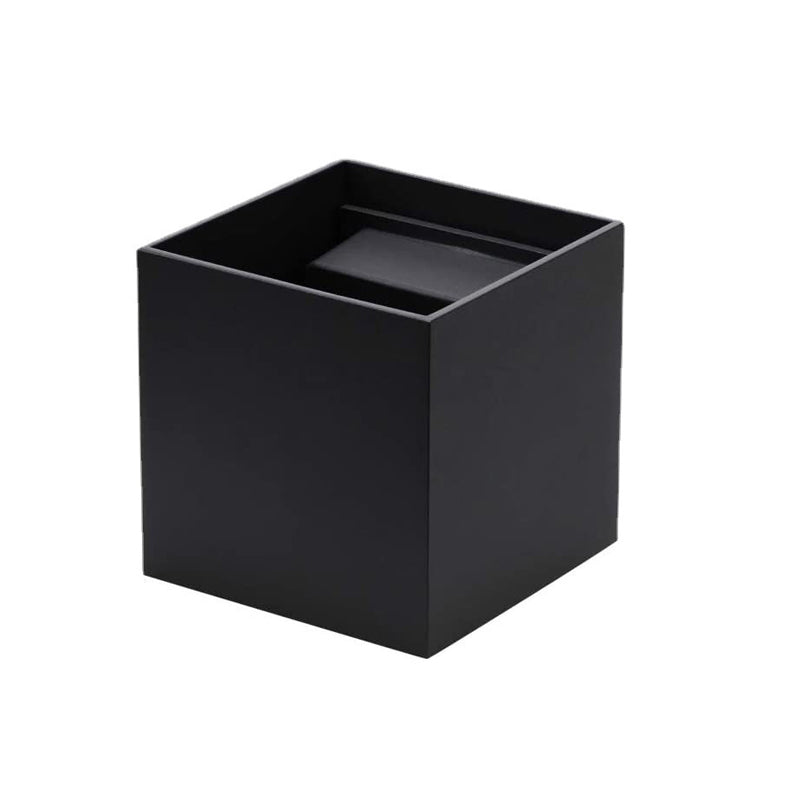 Geometric Shape Wall Lamp Modern Style Metal Wall Light in Black
