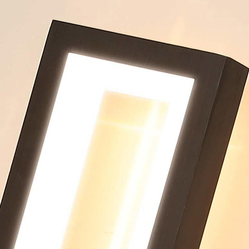 Rectangular Shape Wall Lamp Modern Style Metal 1 Lights Wall Light in White/Black